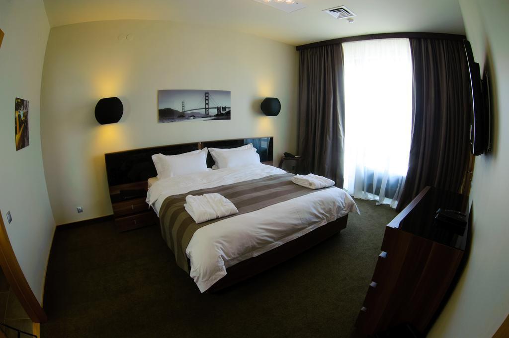 Voyage Hotel Karagandy Exteriér fotografie