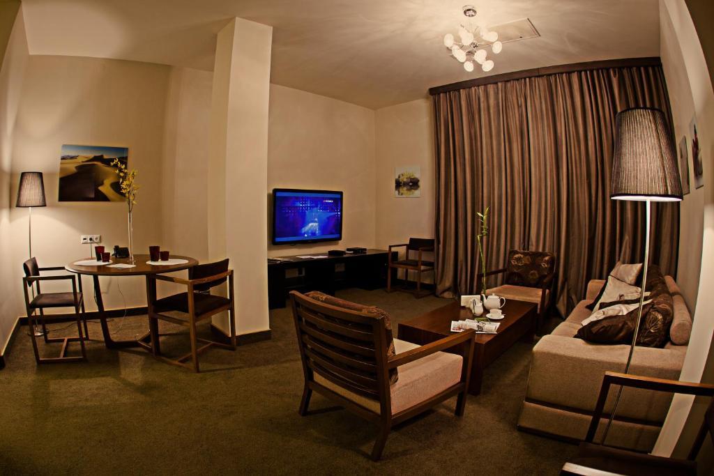 Voyage Hotel Karagandy Pokoj fotografie